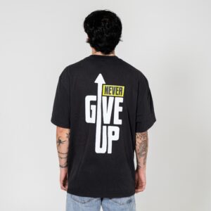 20250120061054-1efd6f54-ec61-67a2-bec2-ba704b9839e3.jpg Never Give Up Tee
